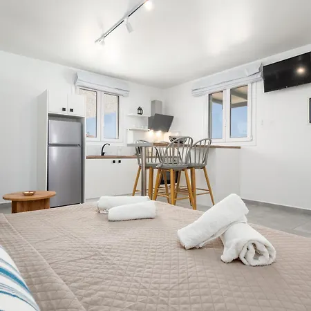 Lejlighed Blue View Villa #2 Luxury Sea View Mini Shared Pool Parasporos