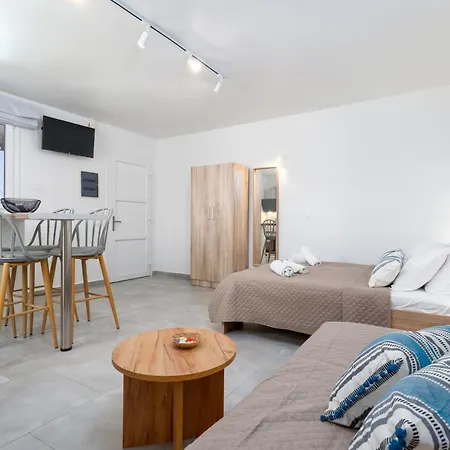 Blue View Villa #2 Luxury Sea View Mini Shared Pool *