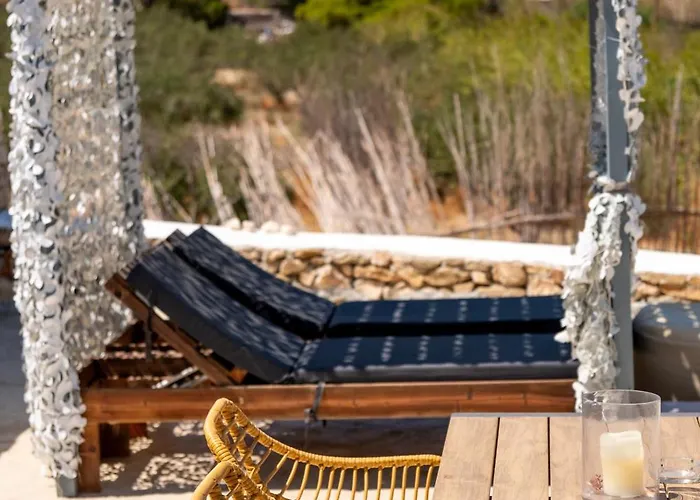 Blue View #2 Luxury Sea View Mini Shared Pool Parasporos